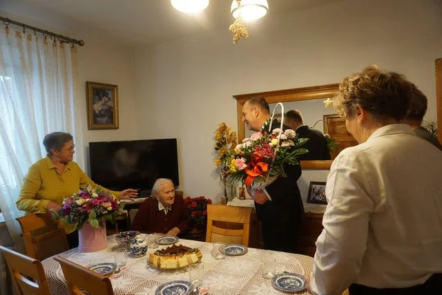 Janowiec: 102. urodziny pani Stanisławy Anzelm