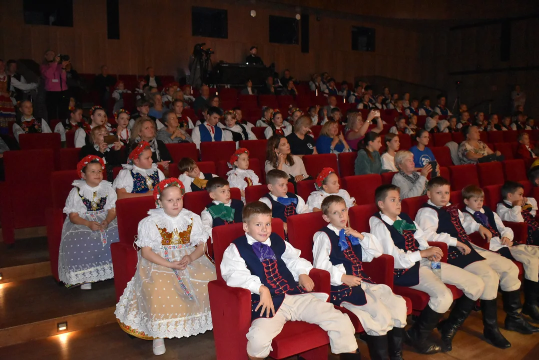 II Ogólnopolski Przegląd Folklorystyczny "Z kulturą PoWiśle"