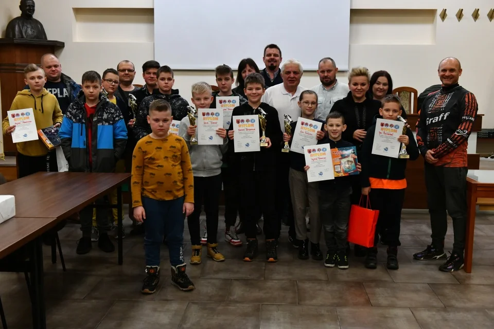 Turniej wiedzy ekologiczno wędkarskiej (zdjęcia)Konkurs PZW w Łukowie. - Zdjęcie główne