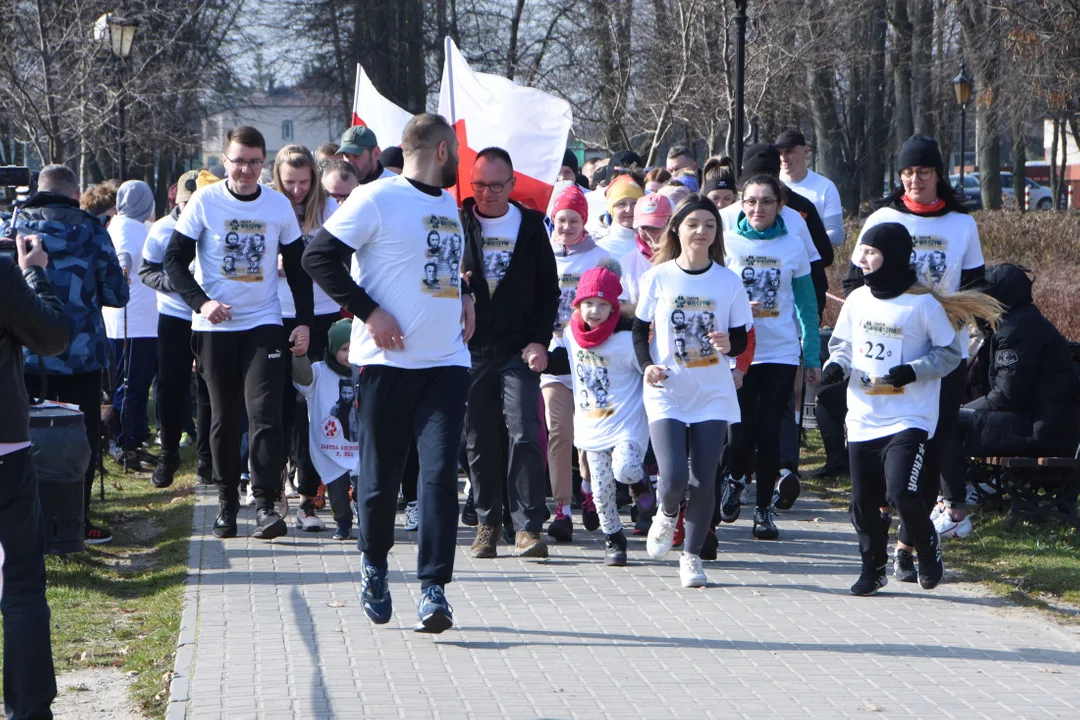 Tropem Wilczym. Bieg Pamięci Żołnierzy Wyklętych Łuków 2024