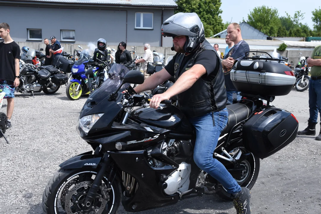 Motocykliści opanowali Łuków. Część I