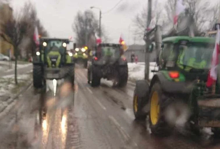 Protest rolników w Parczewie (ZDJĘCIA) - Zdjęcie główne