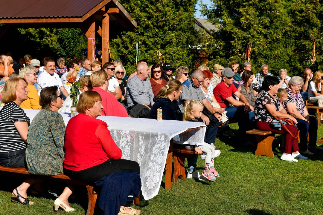 Widowisko obrzędowo-ludyczne  „Wesele w Gręzówce”