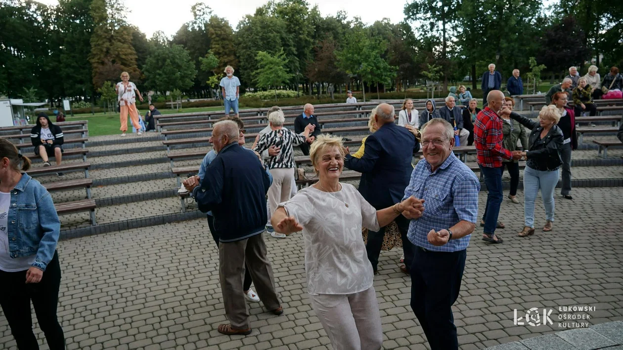 Letnia potańcówka w samym środku Łukowa