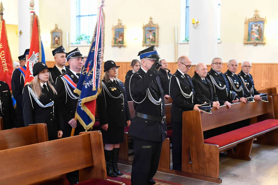 Zarzec Łukowski Msza Św. w intencji zmarłych strażaków z gminy Łuków