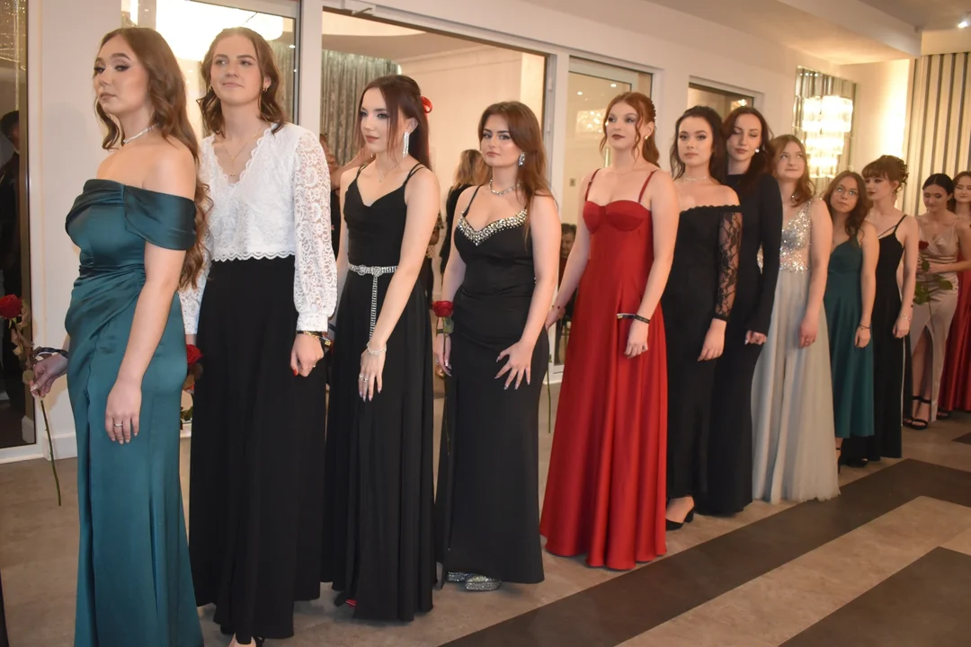 Polonez maturzystów ZST w Puławach