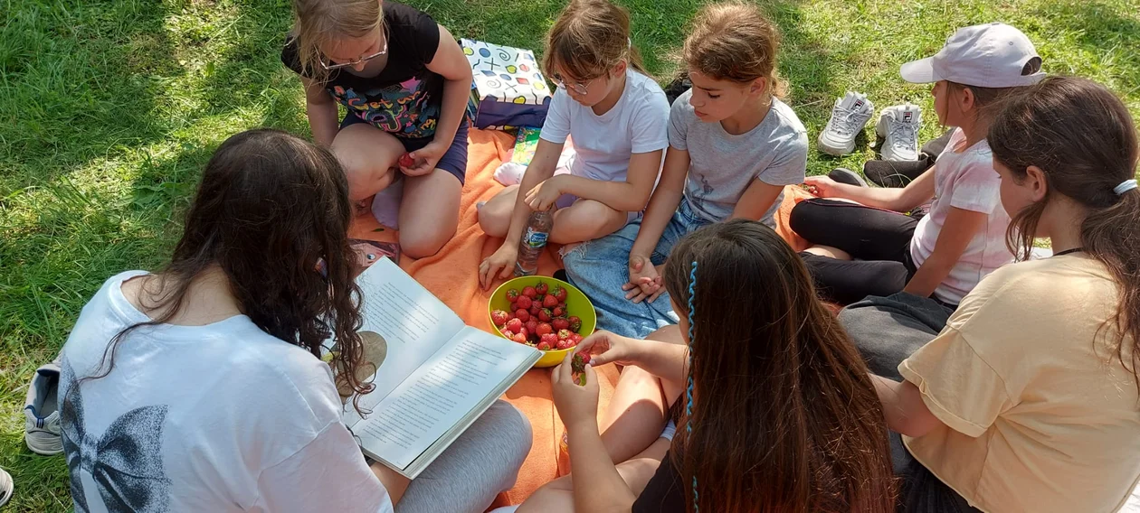 czytanie na polanie Dęblin