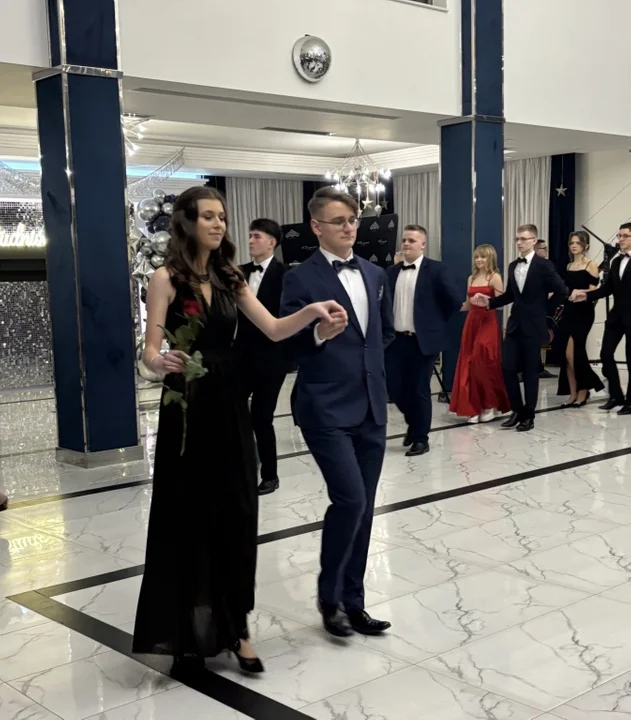 Studniówka Rolnika Łuków - polonez 1 galeria