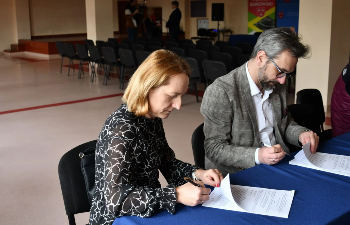 Kolejne umowy z organizacjami pozarządowymi podpisane