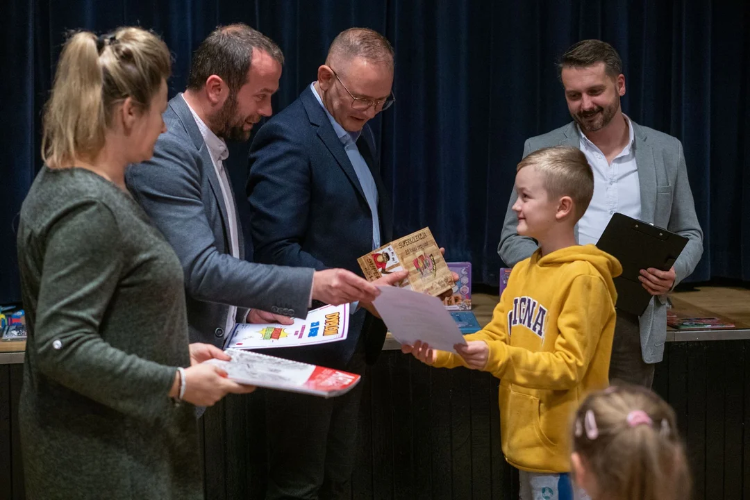 Rozstrzygnięcie konkursu "Rysujemy Papcia Chmiela"