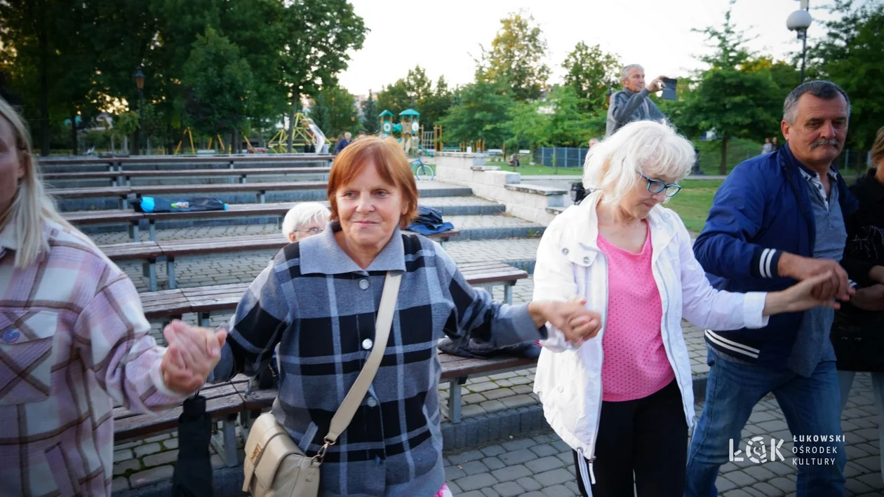 Letnia potańcówka w samym środku Łukowa