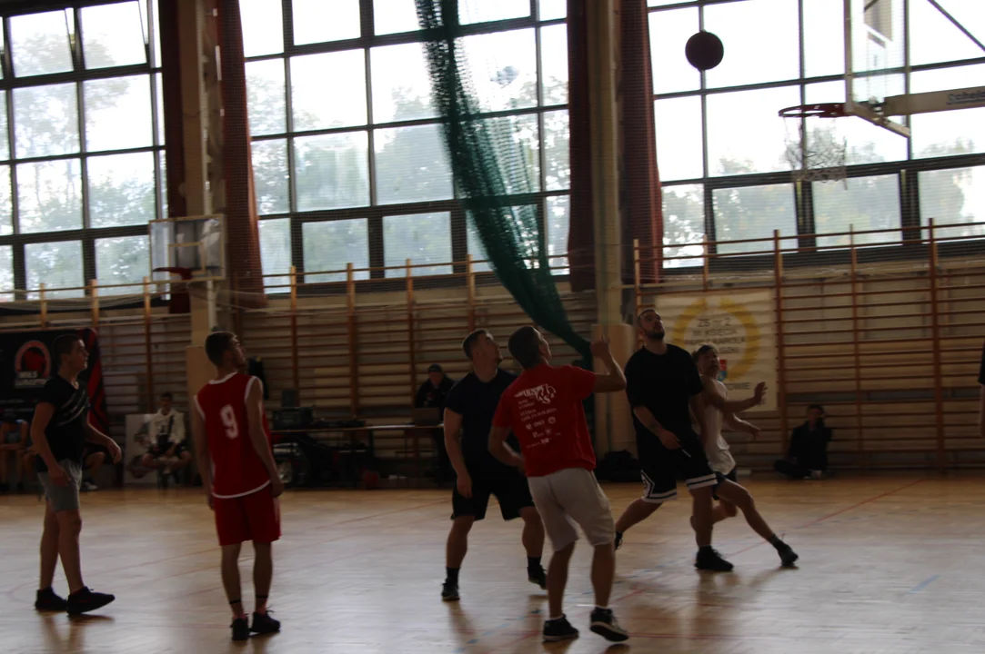 Turniej koszykówki w Lubartowie. Pomoc dla Marcelka (zdjęcia) - Zdjęcie główne