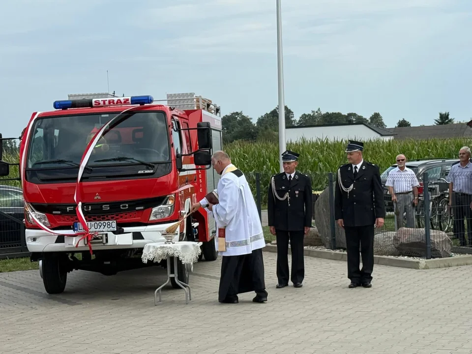Nowy wóz strażacki dla OSP Zalesie