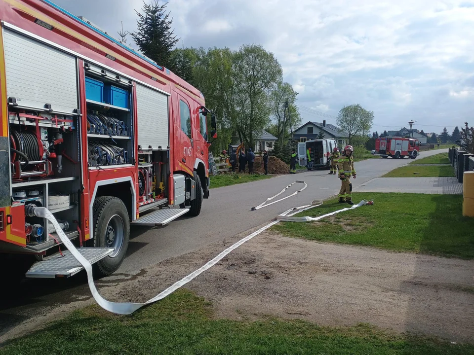 Uszkodzony gazociąg w gminie Łuków. Pomogli strażacy i pogotowie gazowe - Zdjęcie główne