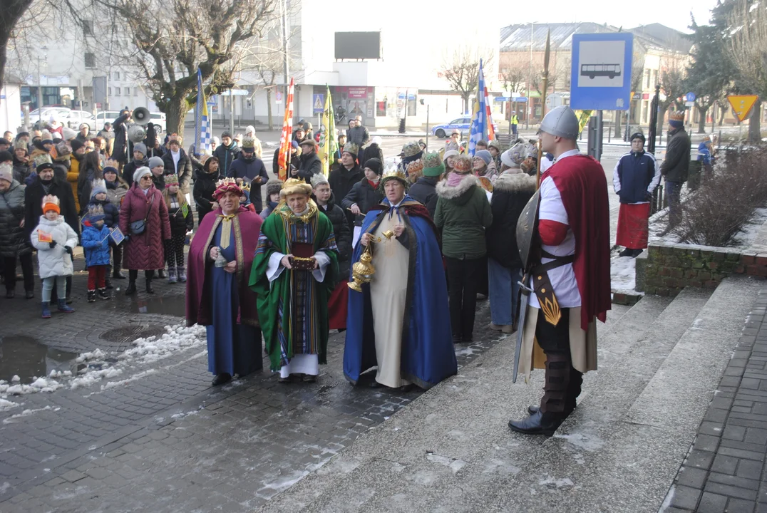 Orszak Trzech Króli w Lubartowie. U Heroda też byli (zdjęcia) - Zdjęcie główne