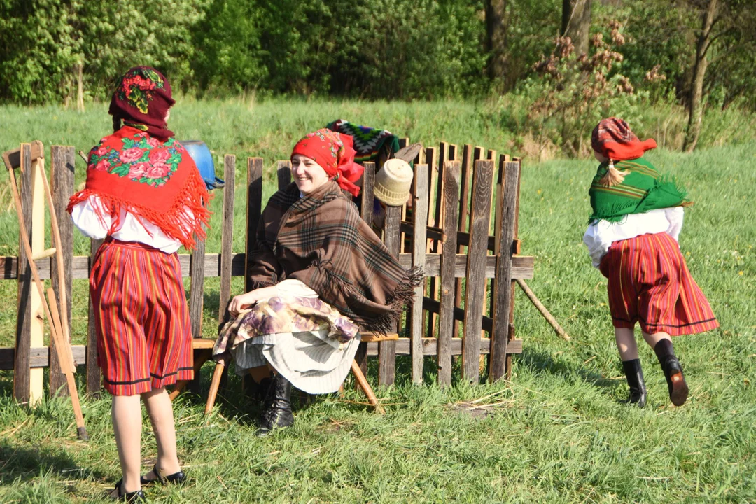 Rekonstrukcja Józefów Duży cz.1