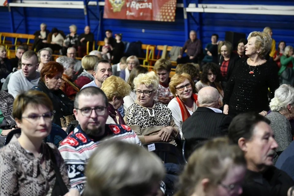 "Koncert kolęd i słodkich serc"