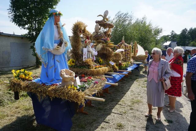 Chodel: Dożynki Parafialno-Gminne już za nami (ZDJĘCIA) - Zdjęcie główne