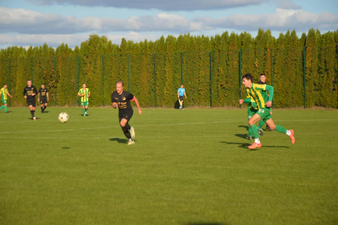 Żyrzyniak Żyrzyn - Amator Rososz-Leopoldów