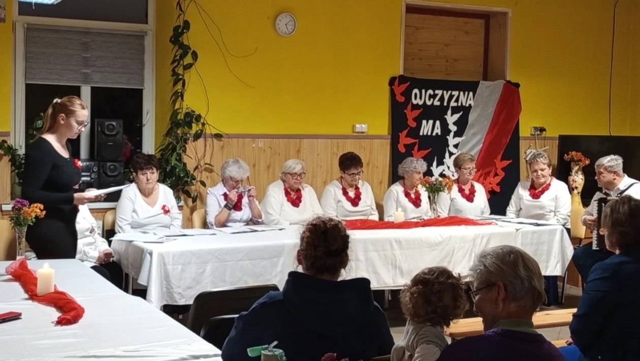 Patriotycznie w Poniatowej Wsi