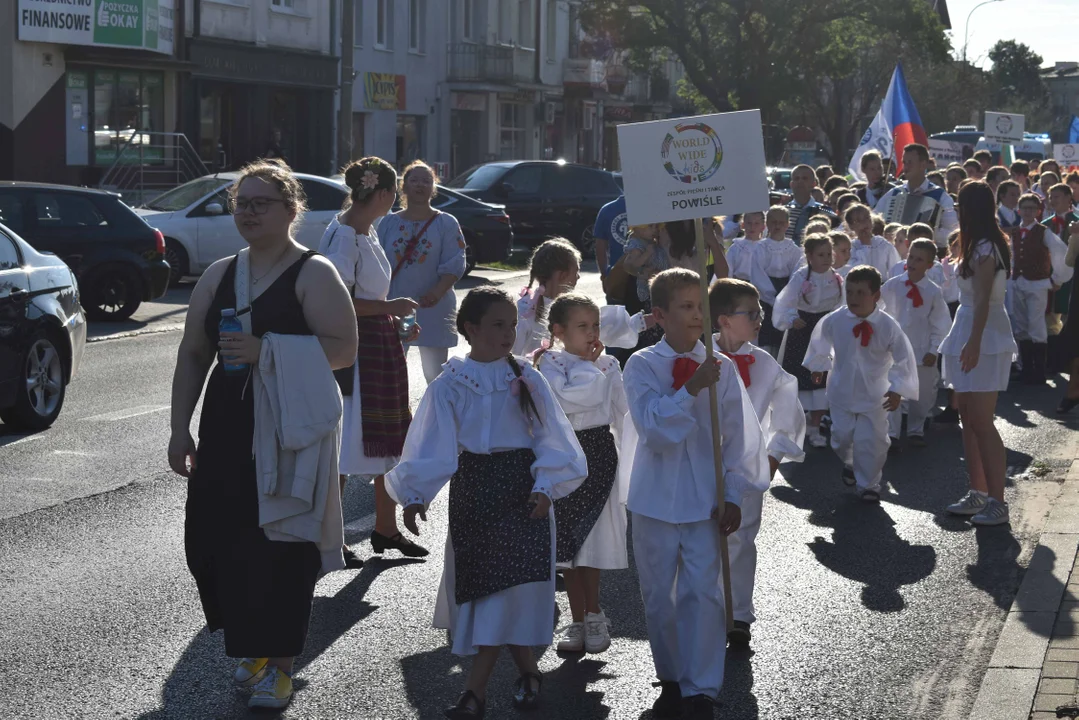 III Międzynarodowy Dziecięcy Festiwal Folklorystyczny World Wide Kids w Puławach