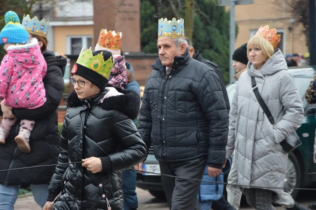 Orszak Trzech Króli przeszedł ulicami Chodla