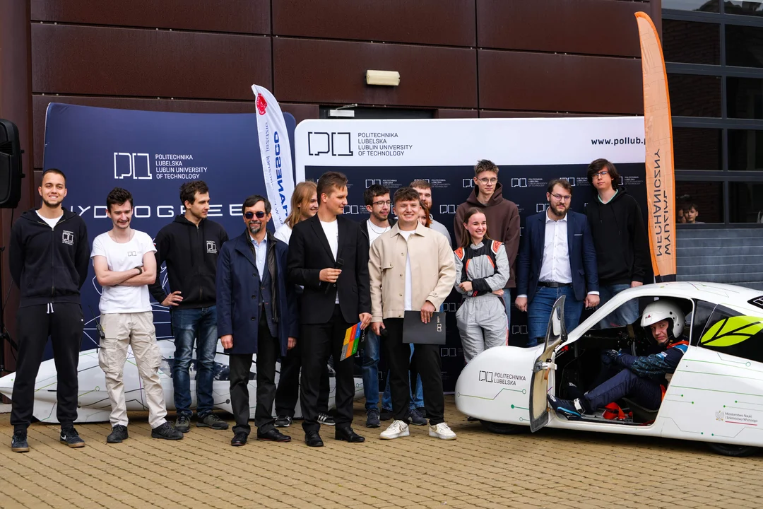 Takie rzeczy tylko na Politechnice Lubelskiej. Bolid studentów pojedzie na prestiżowe zawody