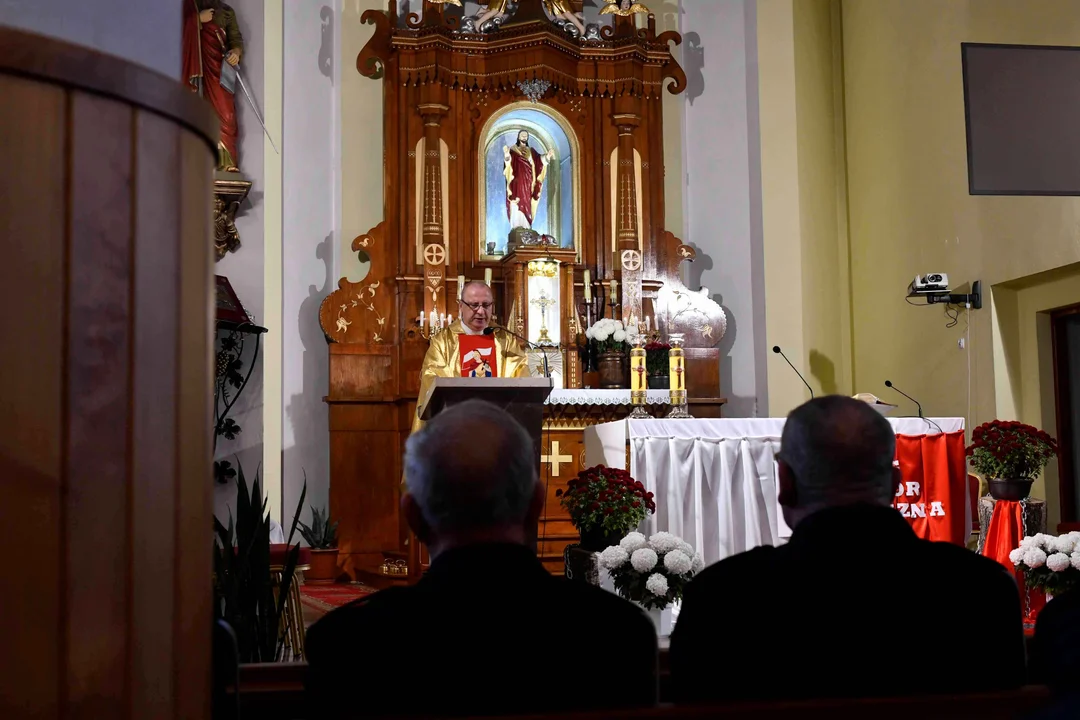 Zarzec Łukowski Msza Św. w intencji zmarłych strażaków z gminy Łuków