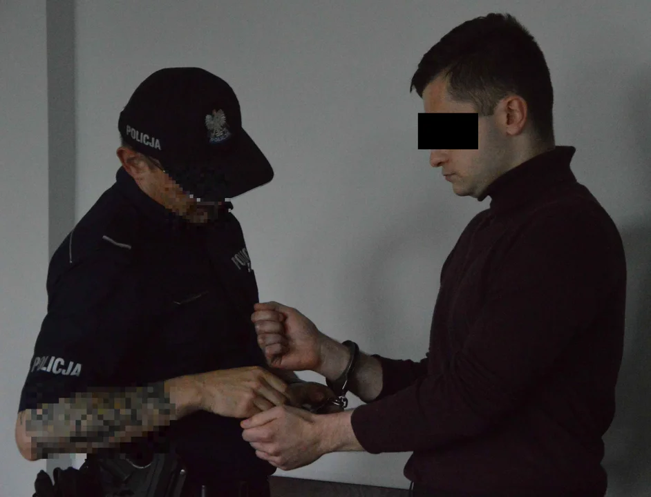 Ruszył proces w sprawie krwawego ataku przy ul. Melomanów. "Starałem się owinąć go w firankę przed przyjazdem ratowników" [ZDJĘCIA] - Zdjęcie główne