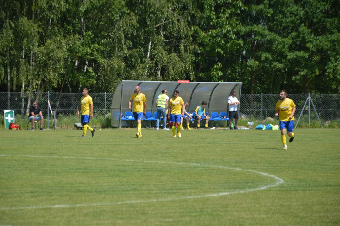 SKS Leokadiów - Amator Rososz-Leopoldów