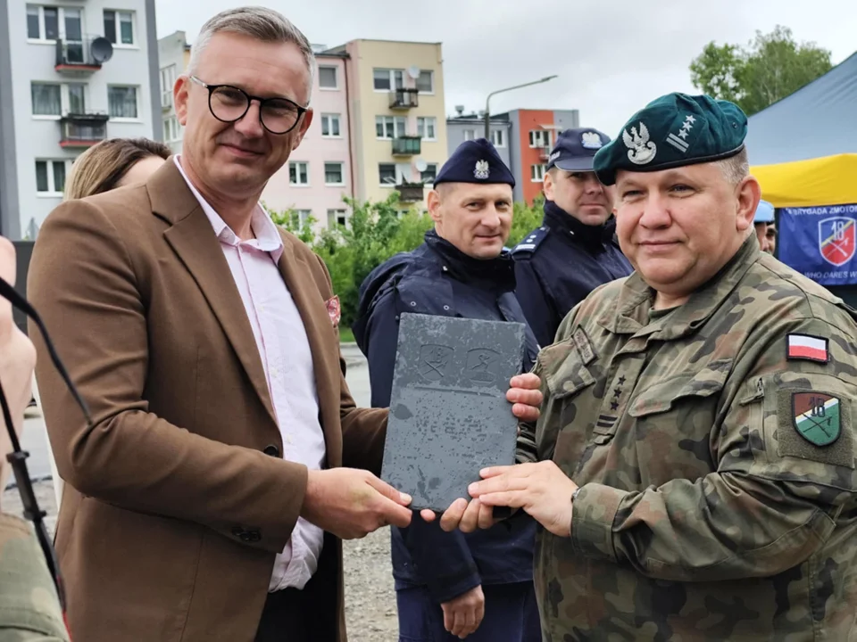 Poniatowa: Szczęśliwie ukończyli Bieg Weterana (ZDJĘCIA) - Zdjęcie główne