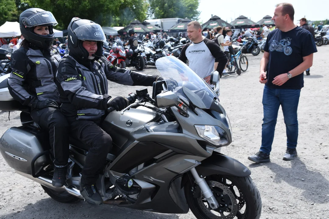 Motocykliści opanowali Łuków. Część I