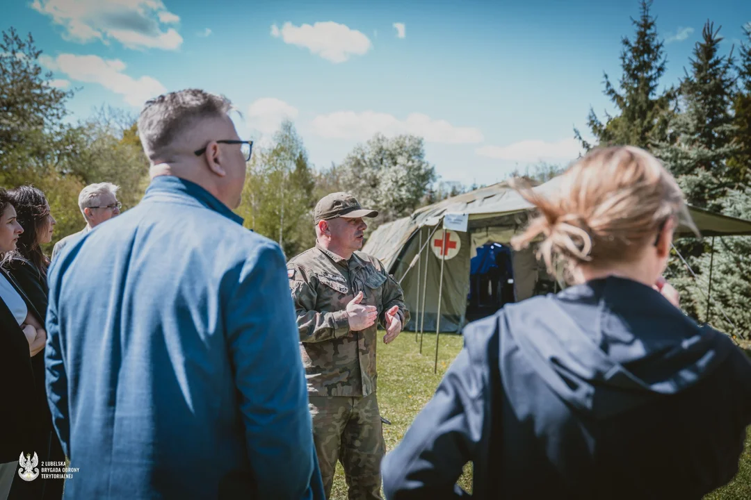 Polowa placówka medyczna i symulacja przyjęcia rannych. Wyjątkowa prezentach lubelskich terytorialsów