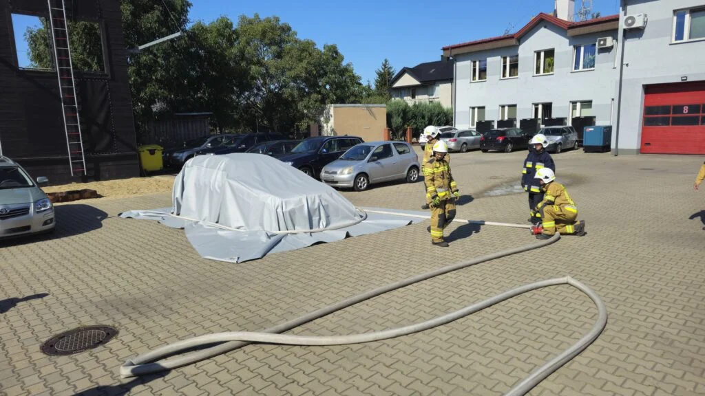 Szkolenie strażaków OSP zakończone w Parczewie. 24 osoby zdały kurs
