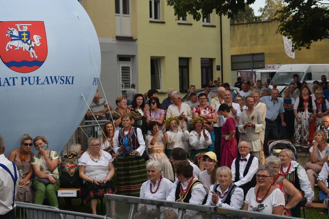 Dożynki Powiatowe w Wąwolnicy