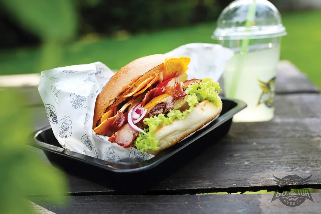 Już od 6 do 8 Października na Placu Wolnosci i Solidarności w Łukowie zawitają Foodtrucki!