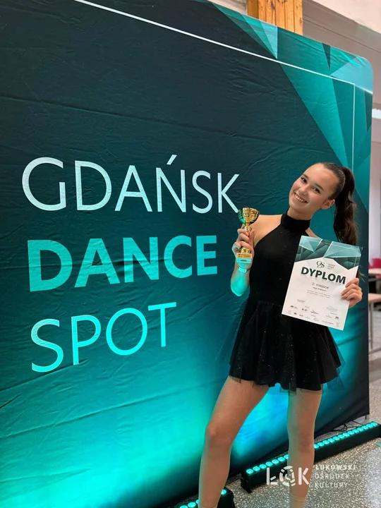 Tancerki z ŁOK Dance Factory na podium