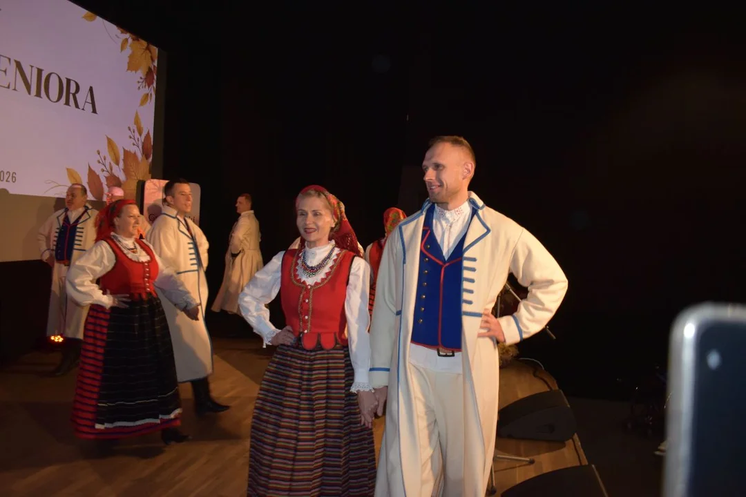 Zespół Tańca Ludowego „Ryki” na scenie! (zdjęcia) - Zdjęcie główne