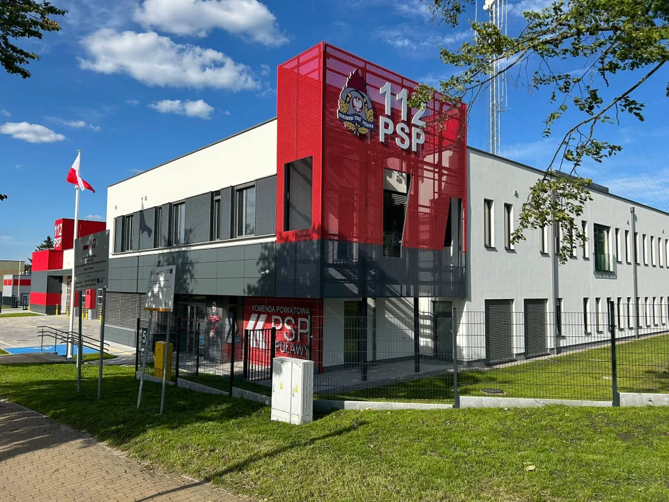 Nowa komenda Państwowej Straży Pożarnej w Puławach