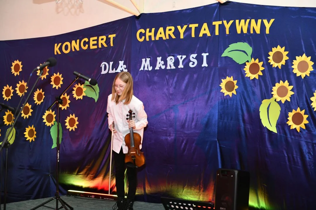 Koncert i występy artystyczne dla Marysi