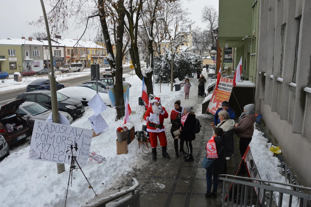 Protest przed Sądem Rejonowym w Opolu Lubelskim