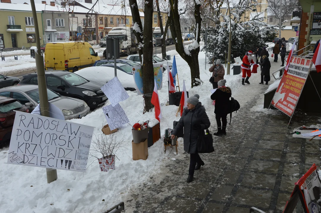 Protest przed Sądem Rejonowym w Opolu Lubelskim