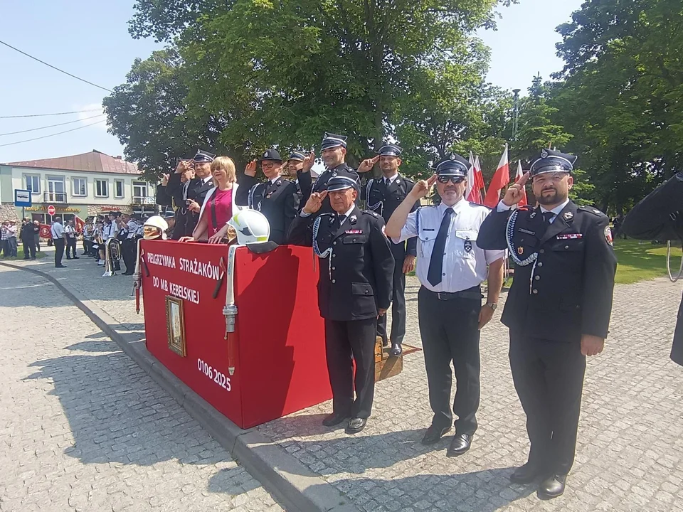 Pielgrzymka strażaków do Kębła