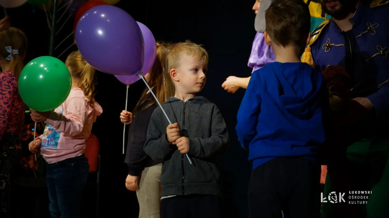 Niedziela z teatrem „Cyrk w ogrodzie”