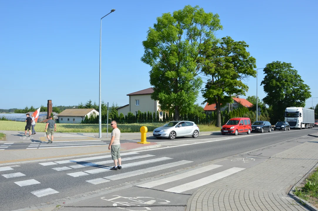 Poniedziałkowa akcja protestacyjna producentów malin w Opolu Lubelskim