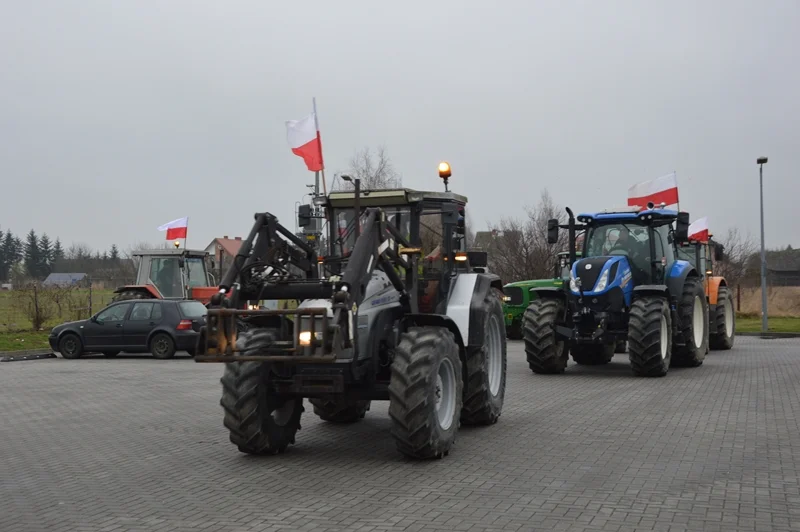 protest rolników na dk 19 i dk 63