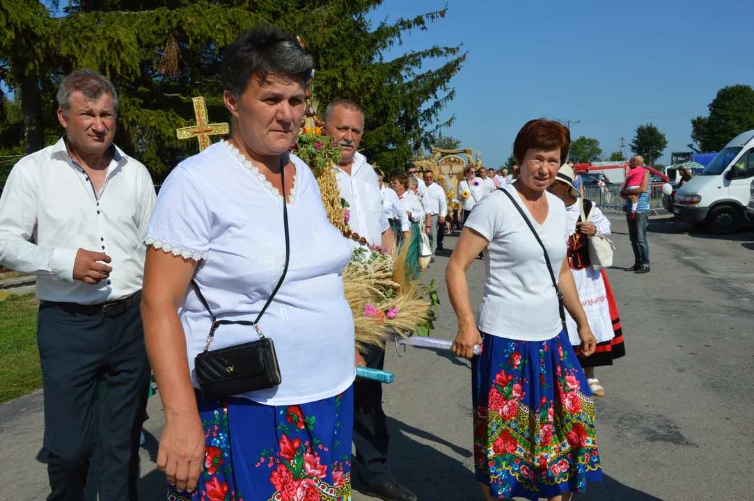 W niedzielę w Józefowie nad Wisłą odbyły się Dożynki Gminne