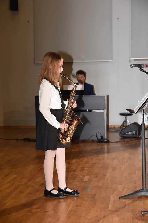NOWOROCZNY KONCERT UCZNIÓW PAŃSTWOWEJ SZKOŁY MUZYCZNEJ W ŁUKOWIE