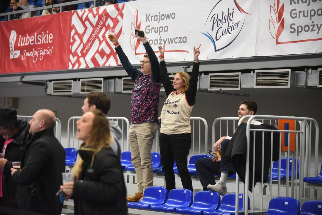 Kibice na meczu Polski Cukier Start Lublin - Bristol Flyers [ZDJĘCIA] - Zdjęcie główne