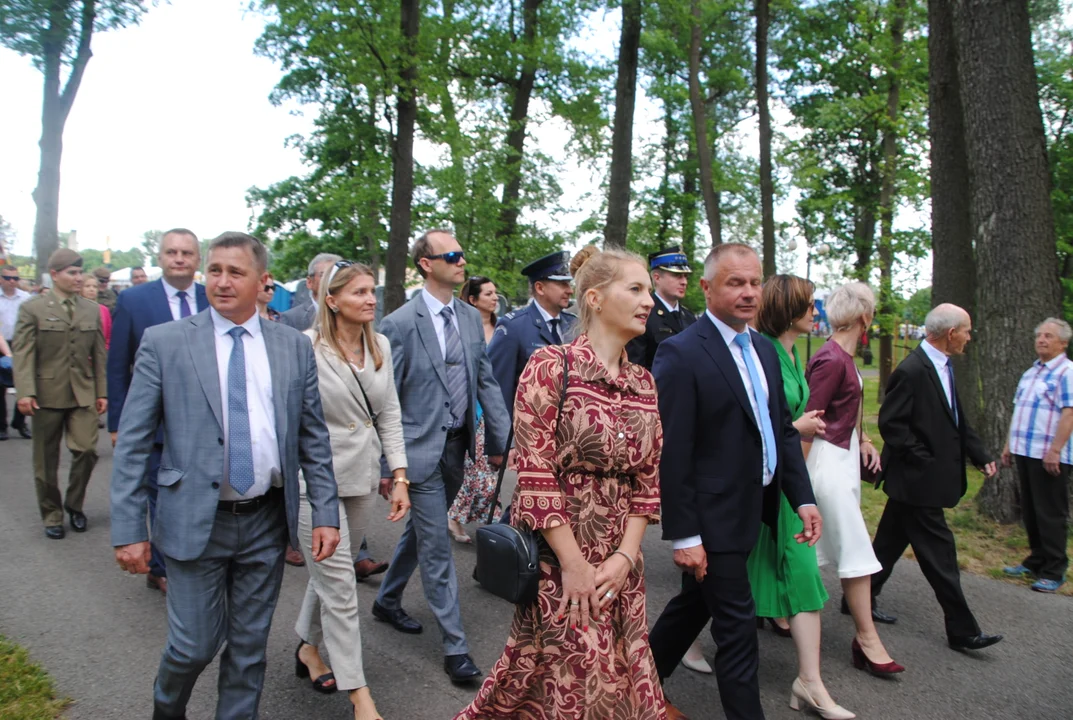 Jarmark Opolski rozpoczął się barwnym korowodem